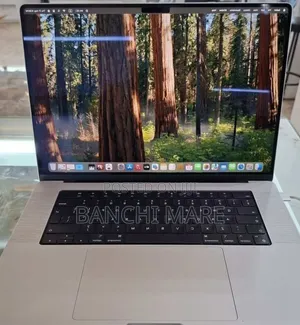 New Laptop Apple MacBook Pro 2021 M1 16GB Apple M1 Pro SSD 1T