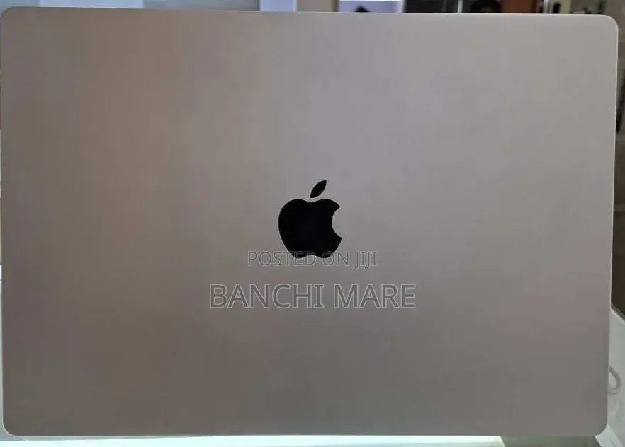 New Laptop Apple MacBook Pro 2021 M1 16GB Apple M1 Pro SSD 1T