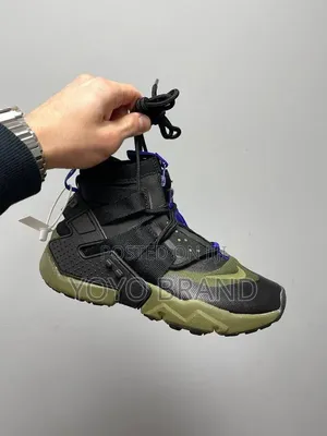 Nike Air Huarache Gripp QS Black /Olive Green Unisex Fashion Sneaker