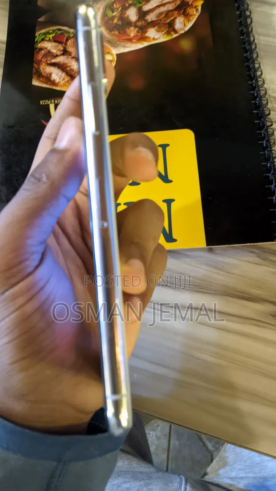 Apple iPhone X 64 GB White