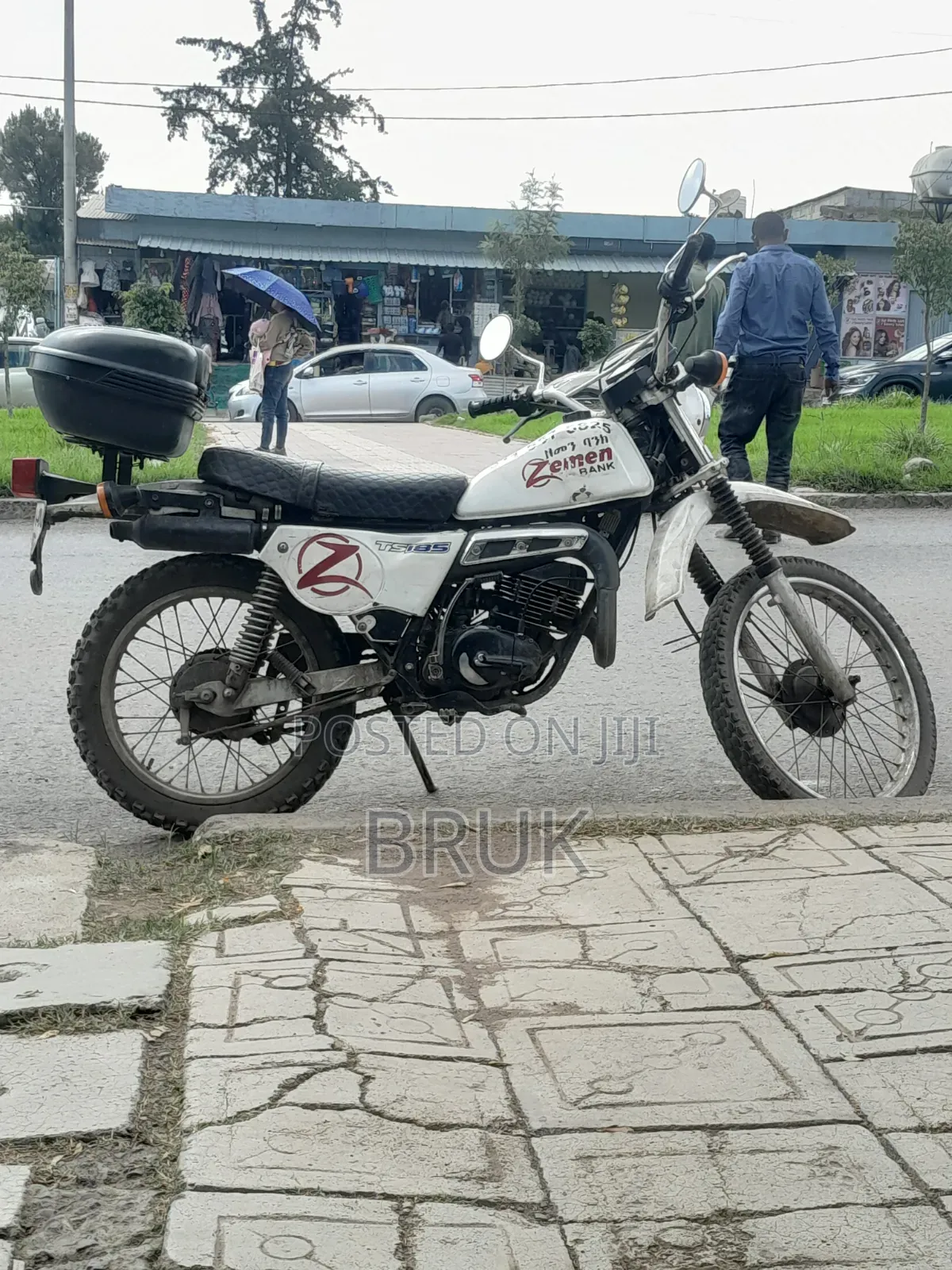 Suzuki 2015 White