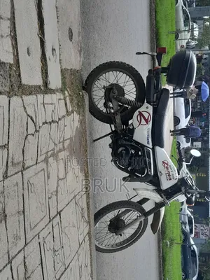 Suzuki 2015 White