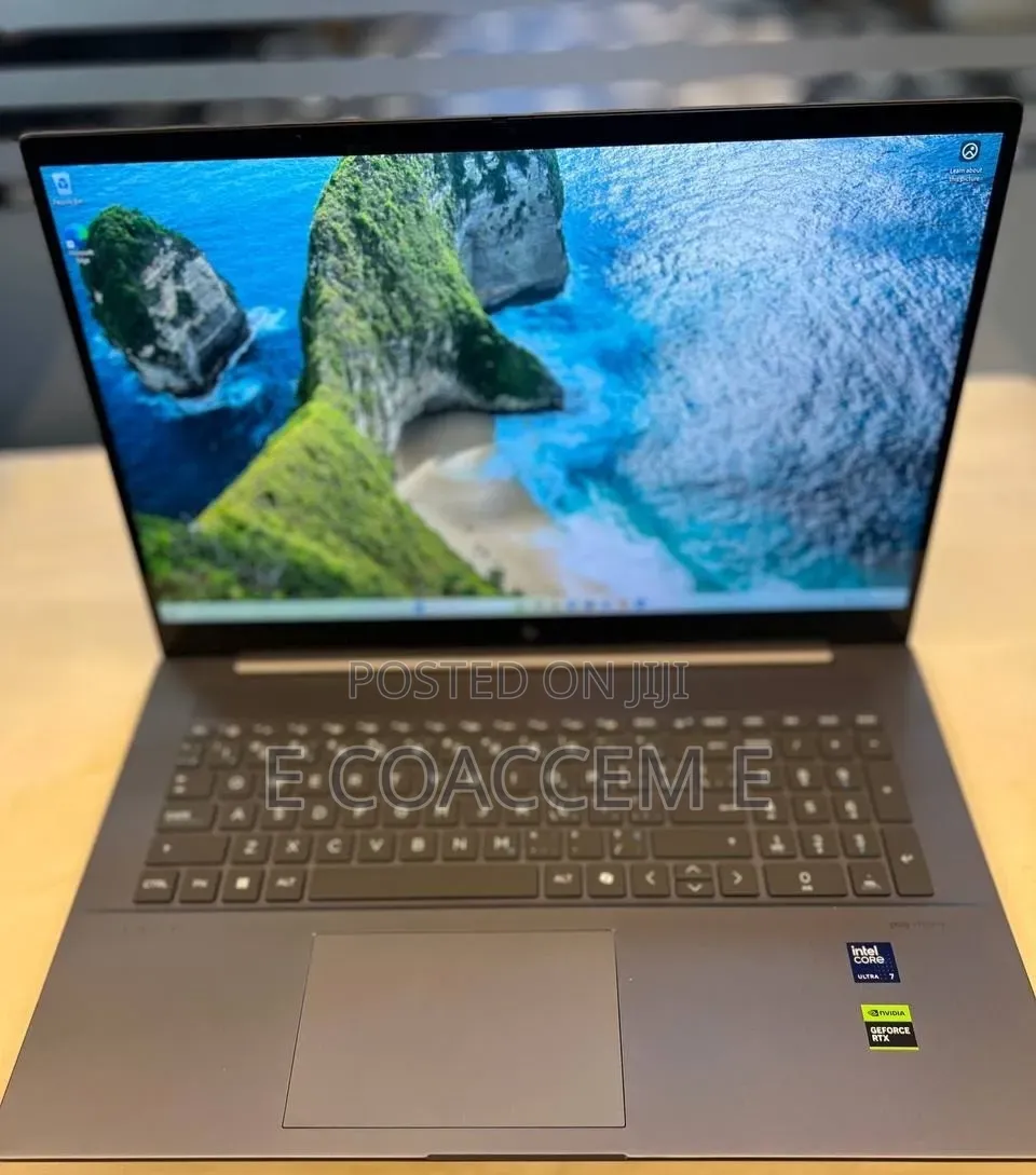 New Laptop HP 16GB Intel Core Ultra 7 SSD 1T