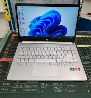 New Laptop HP Stream Notebook 8GB AMD Ryzen 5 SSD 512GB