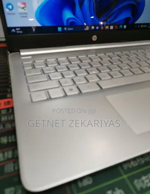 New Laptop HP Stream Notebook 8GB AMD Ryzen 5 SSD 512GB