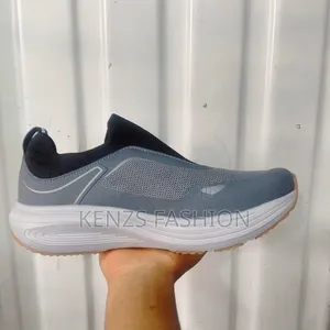 -- New Arrival -- Skechers Sport – GRAY