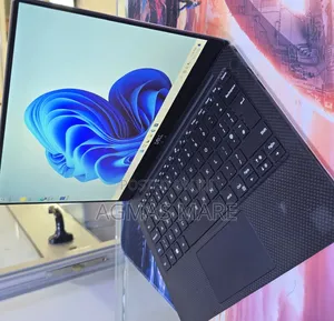 New Laptop Dell XPS 13 8GB Intel SSD 256GB