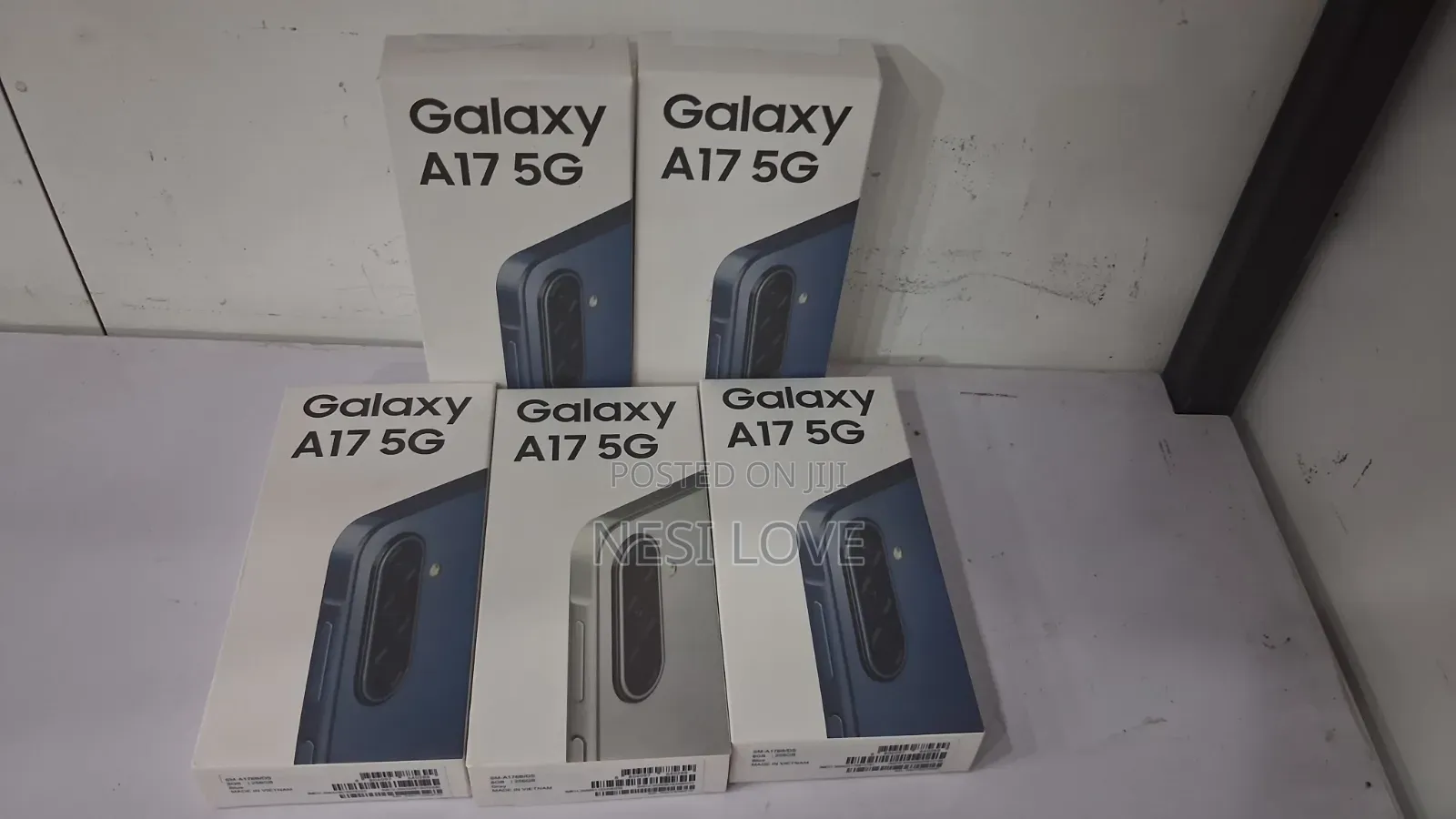New Samsung Galaxy A17 5G 256 GB