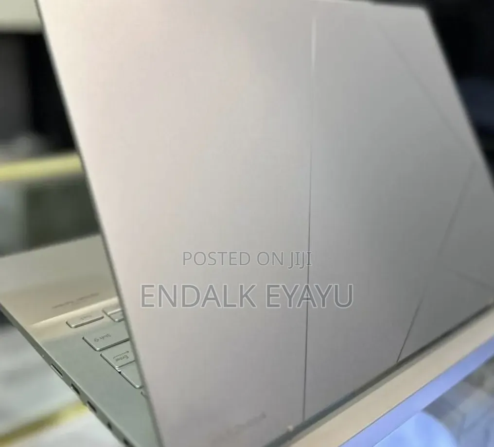 New Laptop Asus Zenbook 14 OLED 16GB Intel Core i9 SSD 512GB