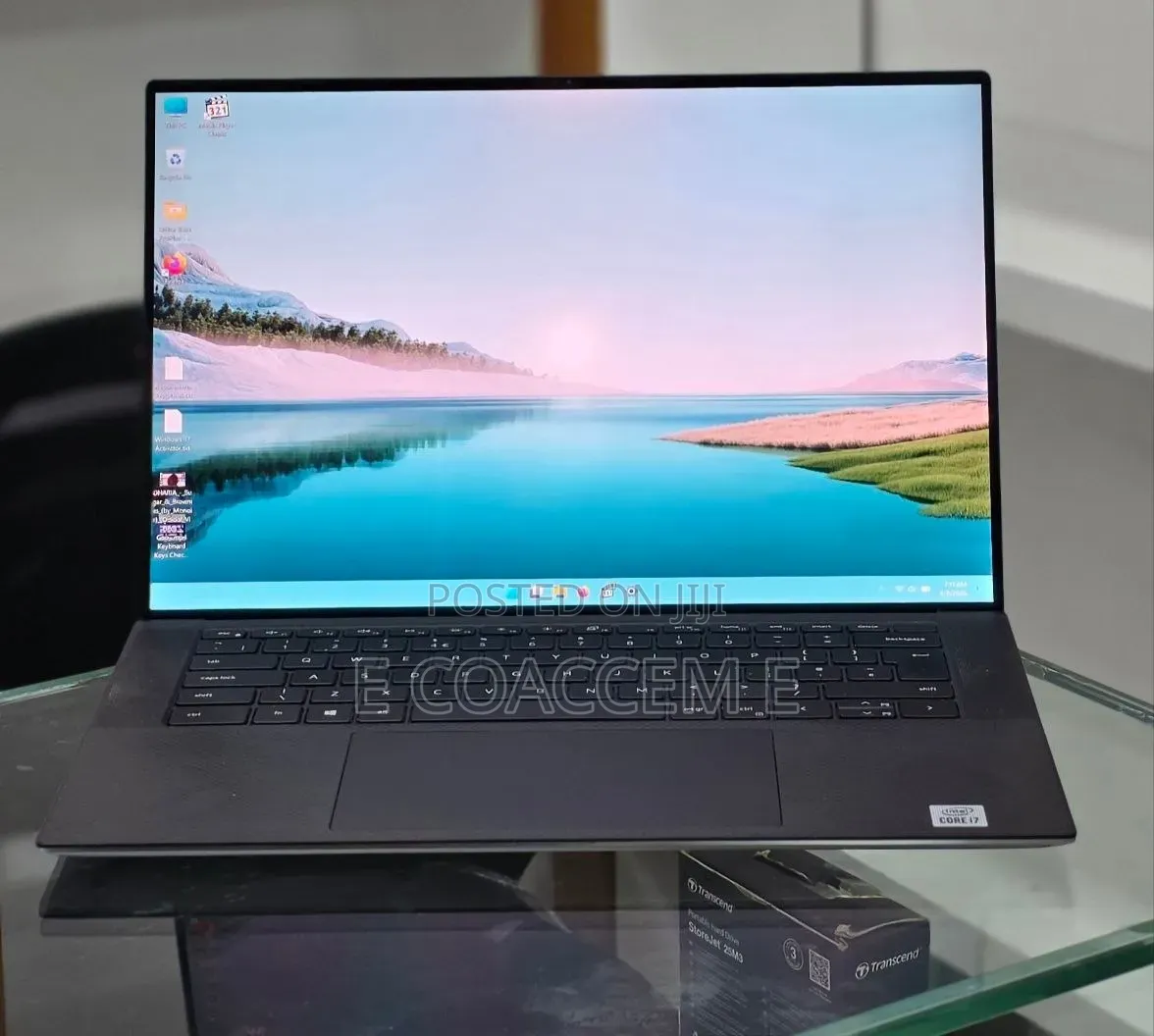 New Laptop Dell 16GB Intel Core i7 SSD 512GB