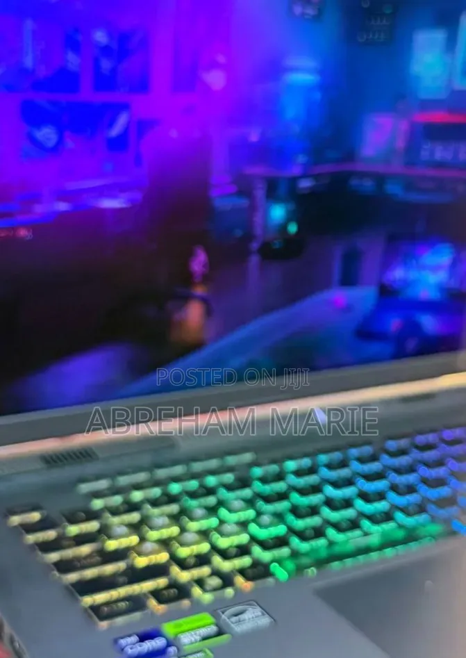 New Laptop Asus ROG Strix G15 16GB Intel Core i9 SSD 1T