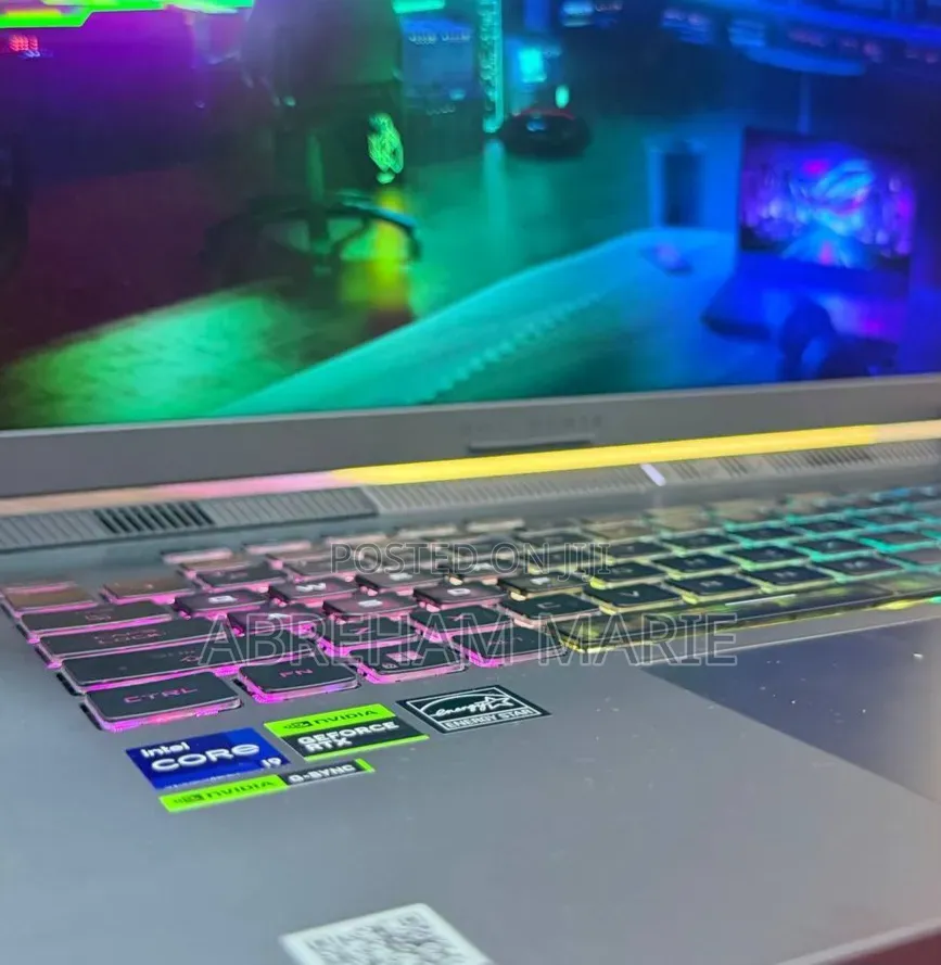 New Laptop Asus ROG Strix G15 16GB Intel Core i9 SSD 1T