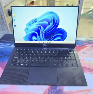 New Laptop Dell XPS 13 8GB Intel Core i5 SSD 256GB