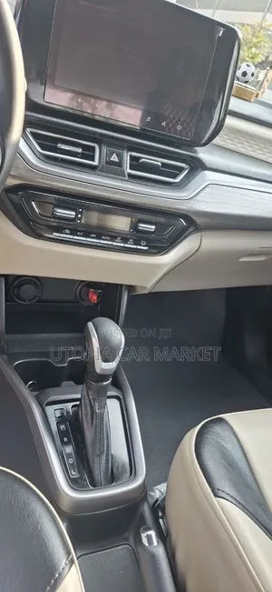 Suzuki Dzire 2025