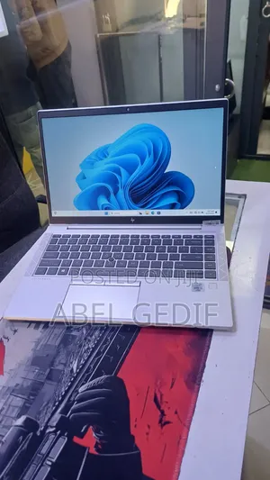 New Laptop HP EliteBook 840 16GB Intel Core i5 SSD 512GB