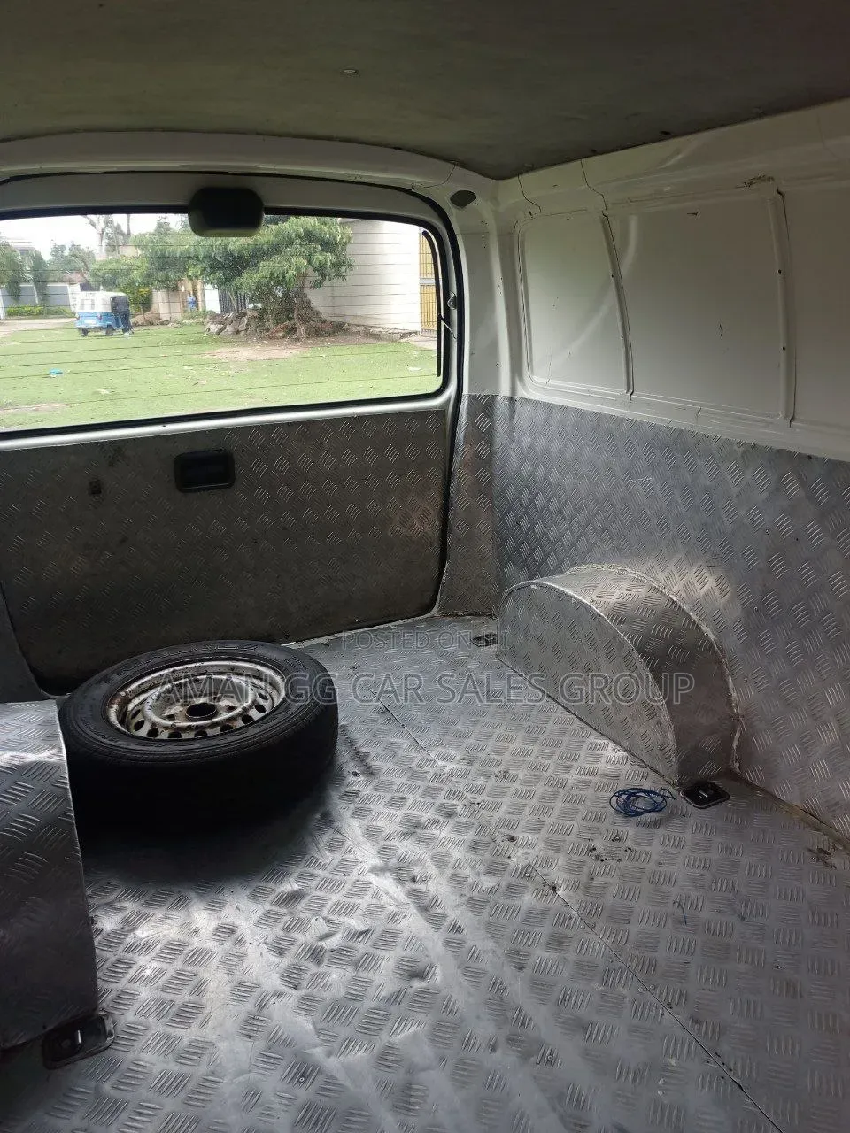 Toyota HiAce 1999 White