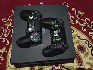 Playstation 4 Slim