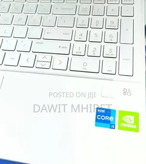 New Laptop HP Pavilion 11 16GB Intel Core i5 SSD 512GB