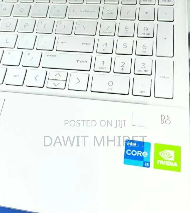 New Laptop HP Pavilion 11 16GB Intel Core i5 SSD 512GB