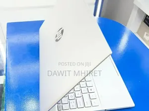 New Laptop HP Pavilion 11 16GB Intel Core i5 SSD 512GB