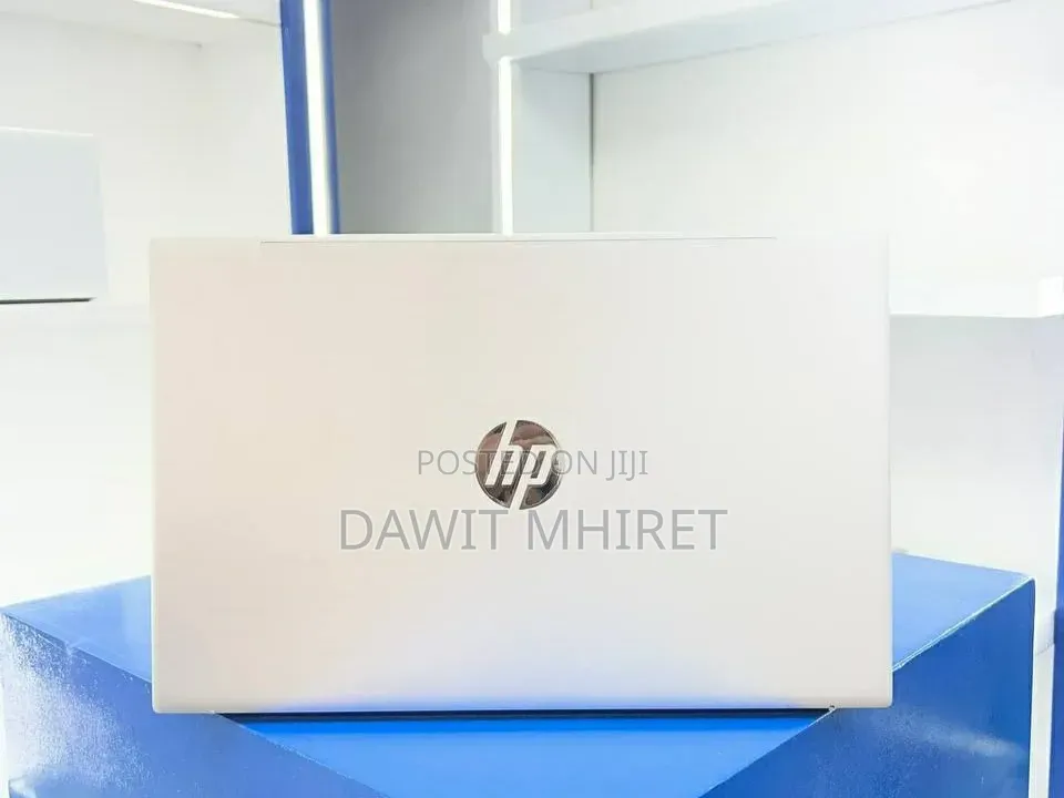 New Laptop HP Pavilion 11 16GB Intel Core i5 SSD 512GB
