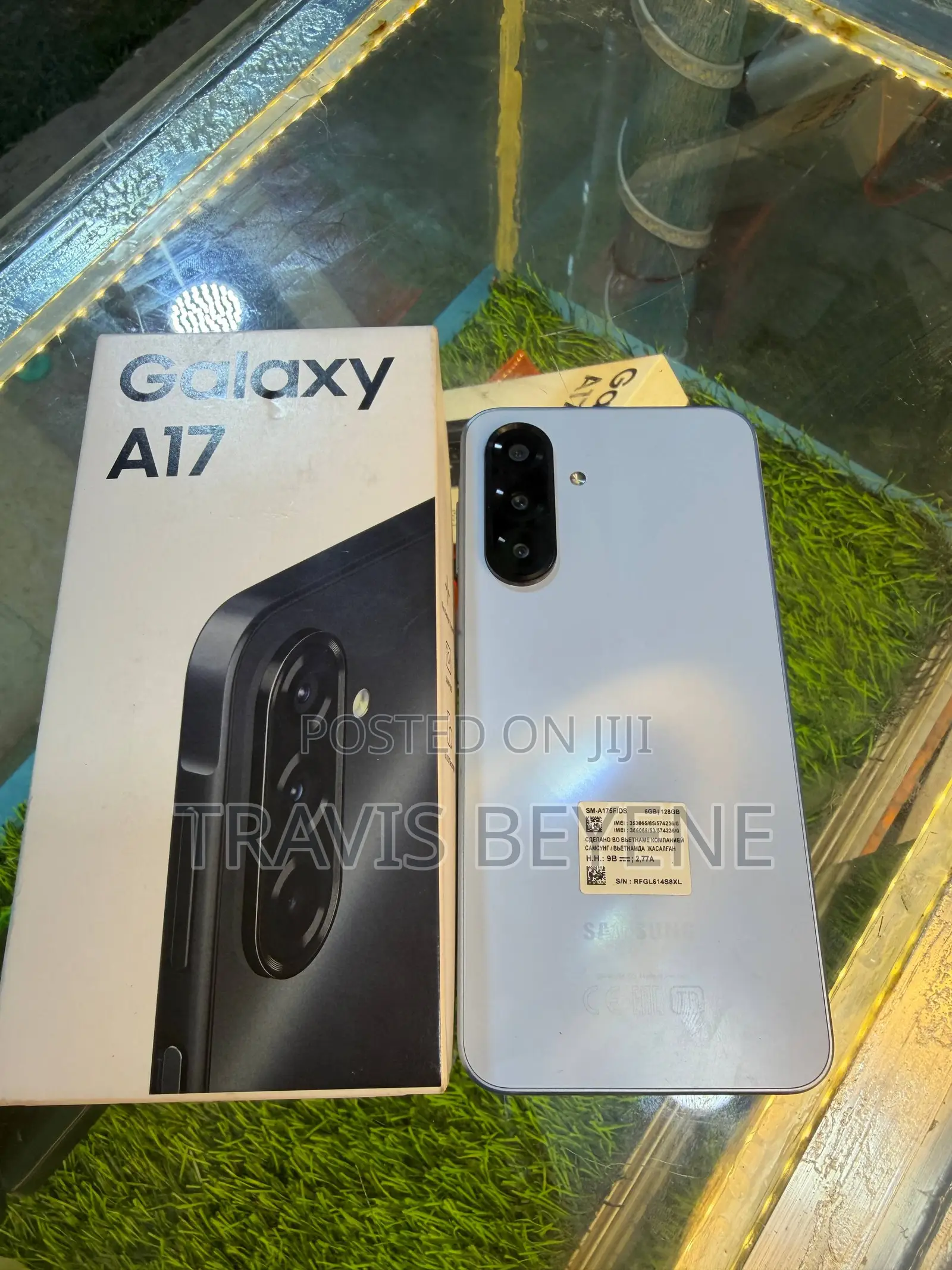 New Samsung Galaxy A17 128 GB Purple