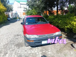 Toyota Corolla 1.3 Liftback 1992 Red