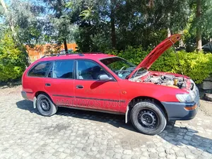 Toyota Corolla 1.3 Liftback 1992 Red