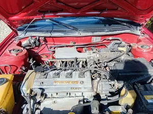 Toyota Corolla 1.3 Liftback 1992 Red