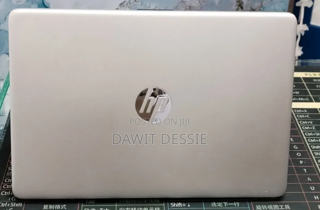 New Laptop HP 8GB AMD Ryzen 5 SSD 512GB