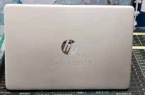 New Laptop HP 8GB AMD Ryzen 5 SSD 512GB