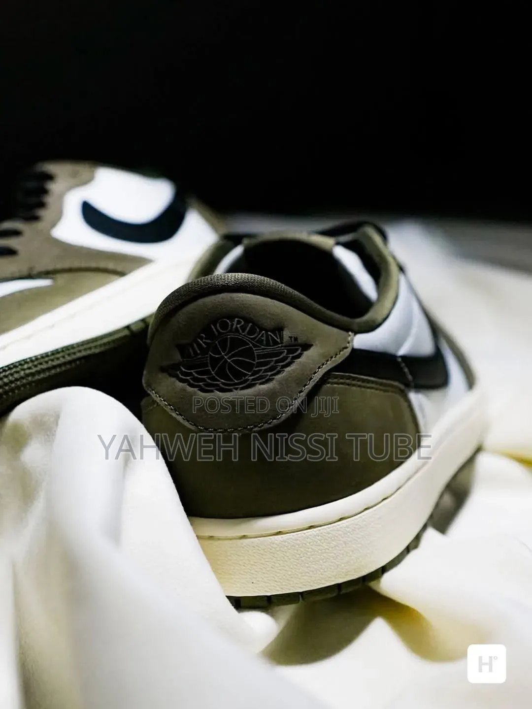 Air Jordan 1 Low OG "Medium Olive"