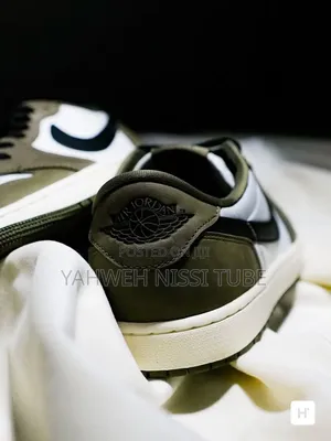 Air Jordan 1 Low OG "Medium Olive"
