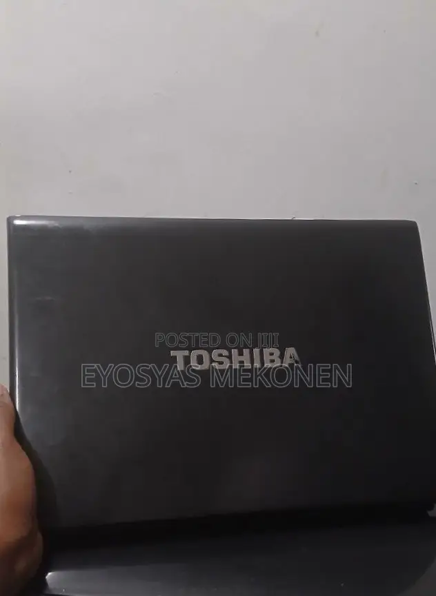 Laptop Toshiba Portege R930 4GB Intel Core 3 HDD 500GB