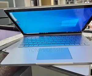 New Laptop Microsoft Surface Book 3 16GB Intel Core i7 SSD 256GB