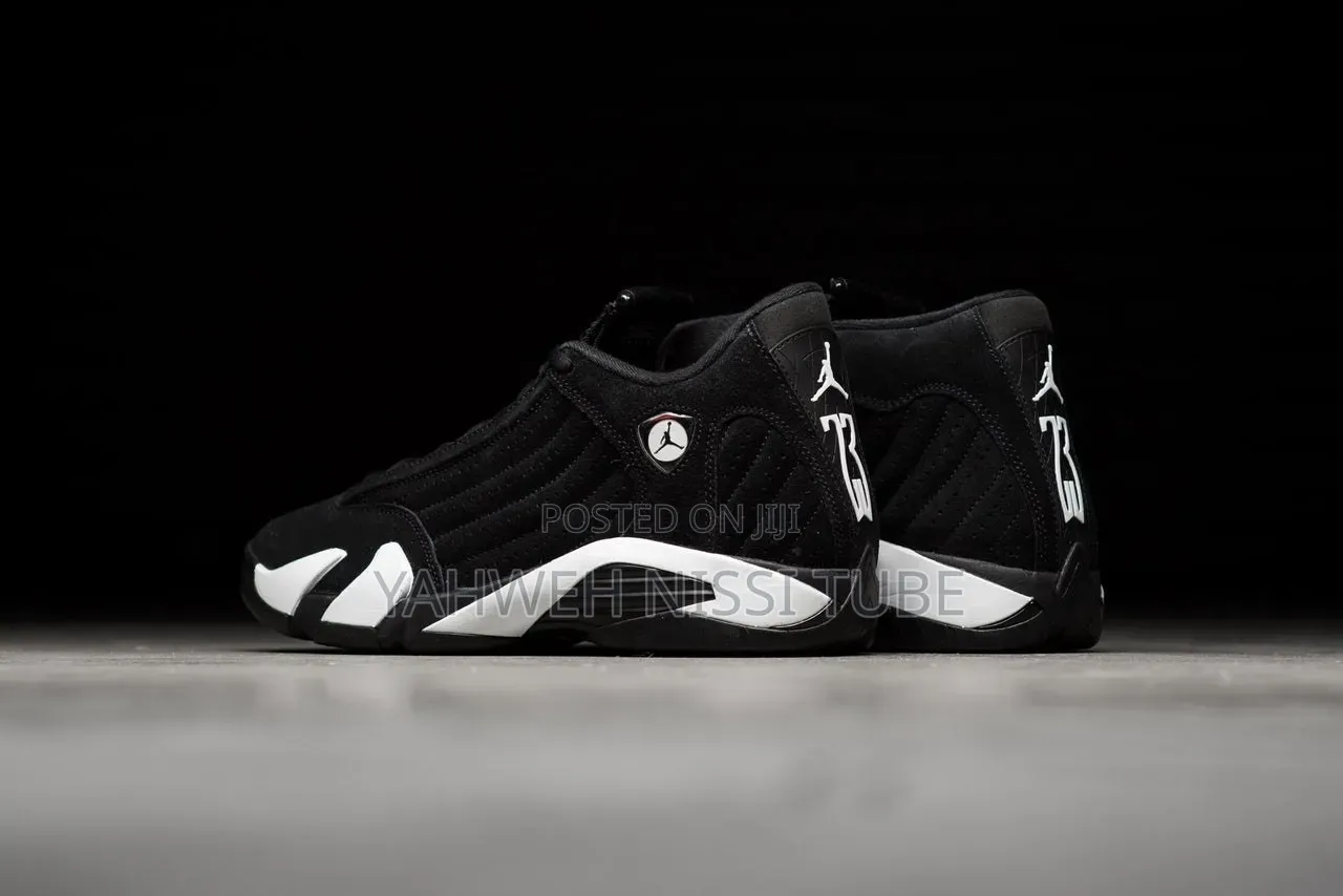 Air Jordan 14 Retro "Black/White"
