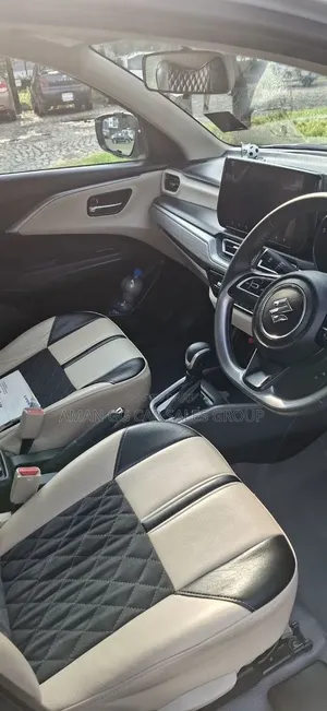 Suzuki Dzire 2025 Silver