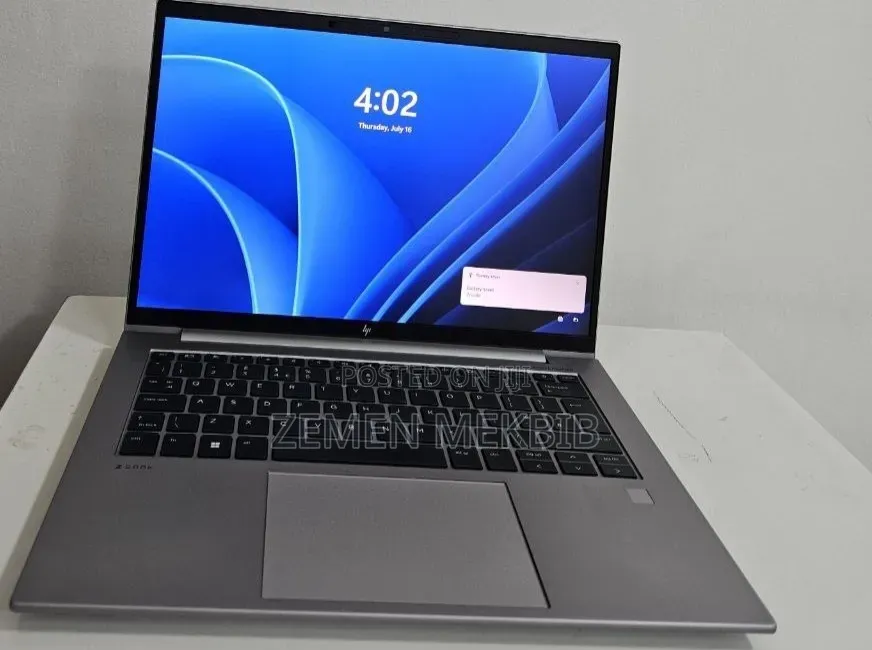 New Laptop HP 250 G10 16GB Intel Core i5 SSD 512GB