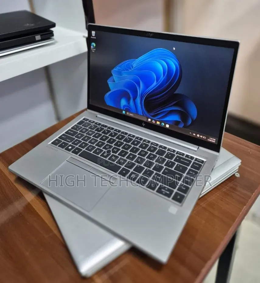New Laptop HP EliteBook 845 G8 16GB AMD Ryzen 7 SSD 512GB