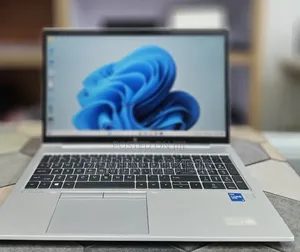 New Laptop HP EliteBook 840 G8 16GB Intel Core i7 SSD 512GB