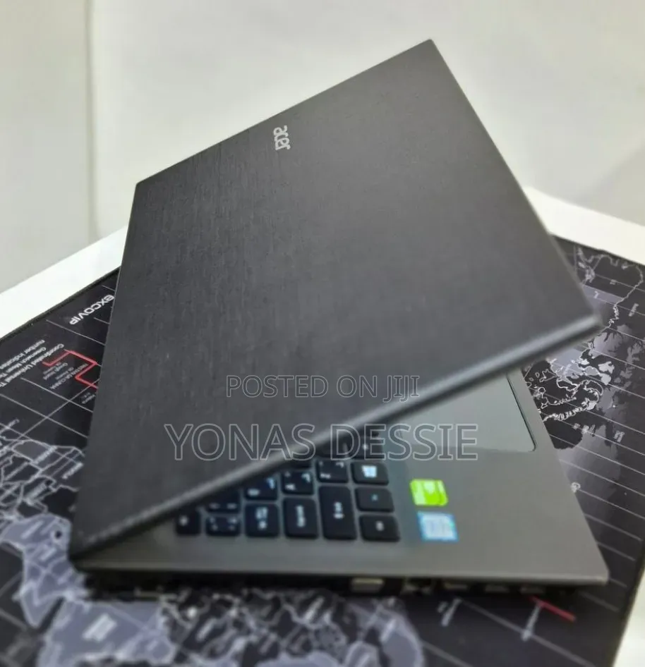 Laptop Acer Aspire 1 A114-31 8GB Intel Core i5 HDD 1T