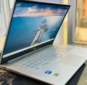 New Laptop HP Envy 15 16GB Intel Core i7 SSD 512GB