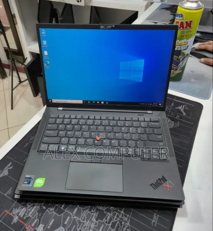 New Laptop Lenovo ThinkPad X1 Carbon 16GB Intel Core i7 SSD 512GB