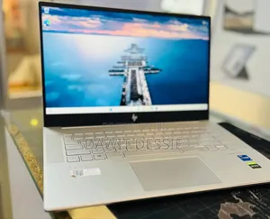 New Laptop HP Envy 15 16GB Intel Core i7 SSD 512GB