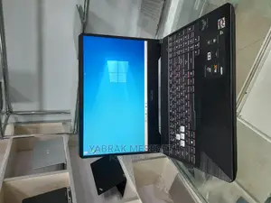 New Laptop HP 8GB AMD Ryzen 5 SSD 256GB