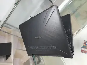 New Laptop HP 8GB AMD Ryzen 5 SSD 256GB