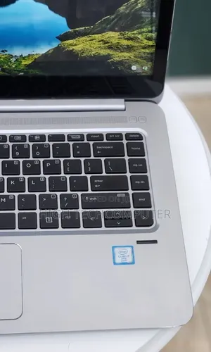 New Laptop HP EliteBook Folio 8GB Intel Core i5 SSD 512GB