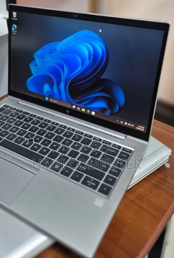 New Laptop HP EliteBook 845 G8 16GB AMD Ryzen 7 SSD 512GB