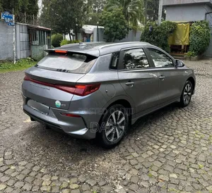 BYD E2 43 kWh 94 hp FWD 2025 Gray