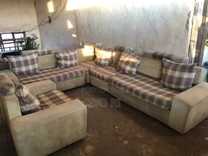 l'Shape Sofa
